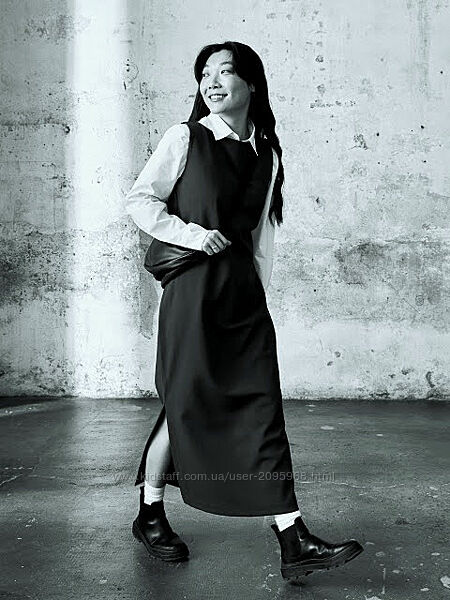  Плаття-футляр Uniqlo чорне  