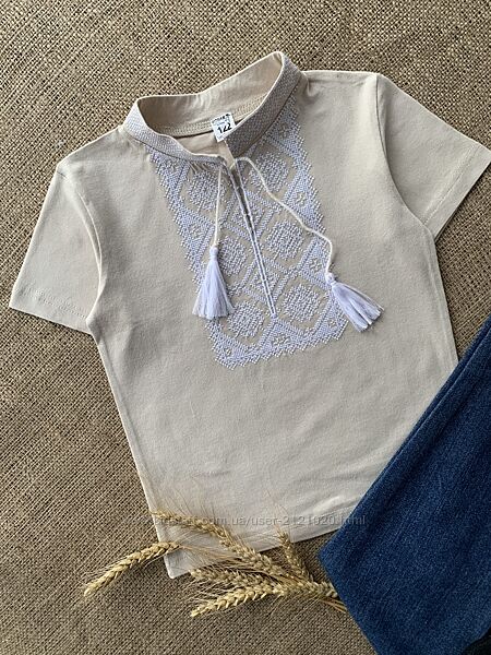 Футболка вишиванка для хлопчика бежева, вишиті футболки дитячі, вишиванка 