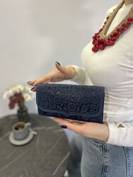 Гаманець шкіряний жіночий темно синій 