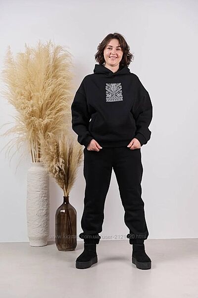 Костюм жіночий з вишивкою етно утеплений спортивний,