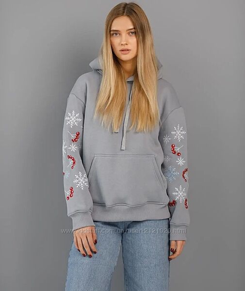 Худі жіночий вишитий зима