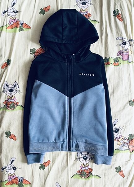 6-7 рок. професійне утеплене Худі. Толстовка. На флісі. якісна. стан ідеаль