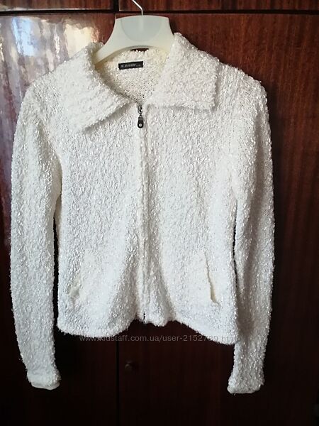 Женская кофточка