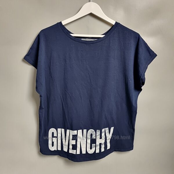 Футболка givenchy fake