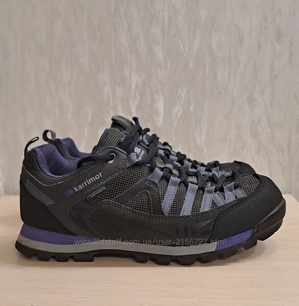 Кросівки трекінгові