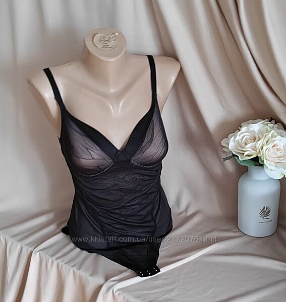 Боді утяжка корегуюча білизна чашка паралон