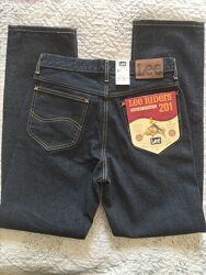Lee Made in Japan W31L33 Regular Fit Straight Leg Jean in Dark Indigo