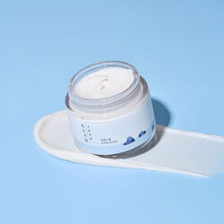 Легкий зволожувальний крем з морською водою Round Lab 1025 Dokdo Light Crea