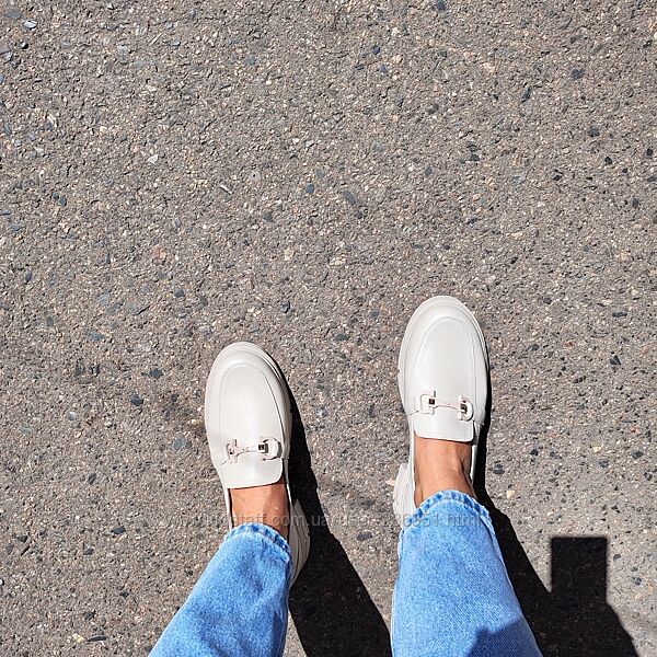 Лофери бежева шкіра Новинка